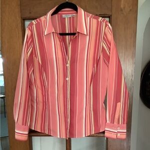 GH Bass & Co. women’s long sleeve stretch blouse size large